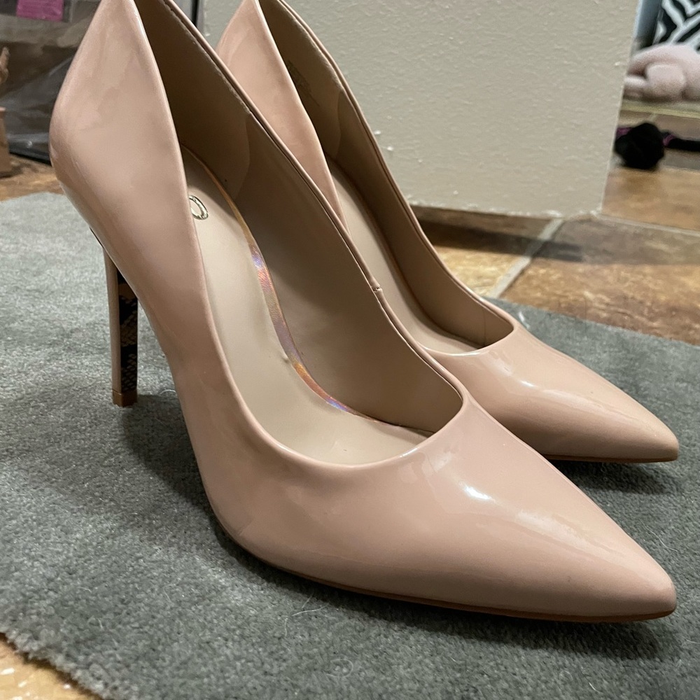 No6 Light Pink Heels